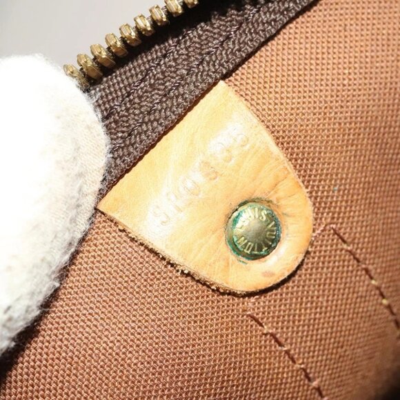 LOUIS VUITTON Monogram Keepall 60 Boston Bag - Picture 15 of 16